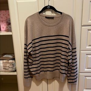 Jenni Kayne Soft Avery Crewneck Navy & Oat color. Size XL